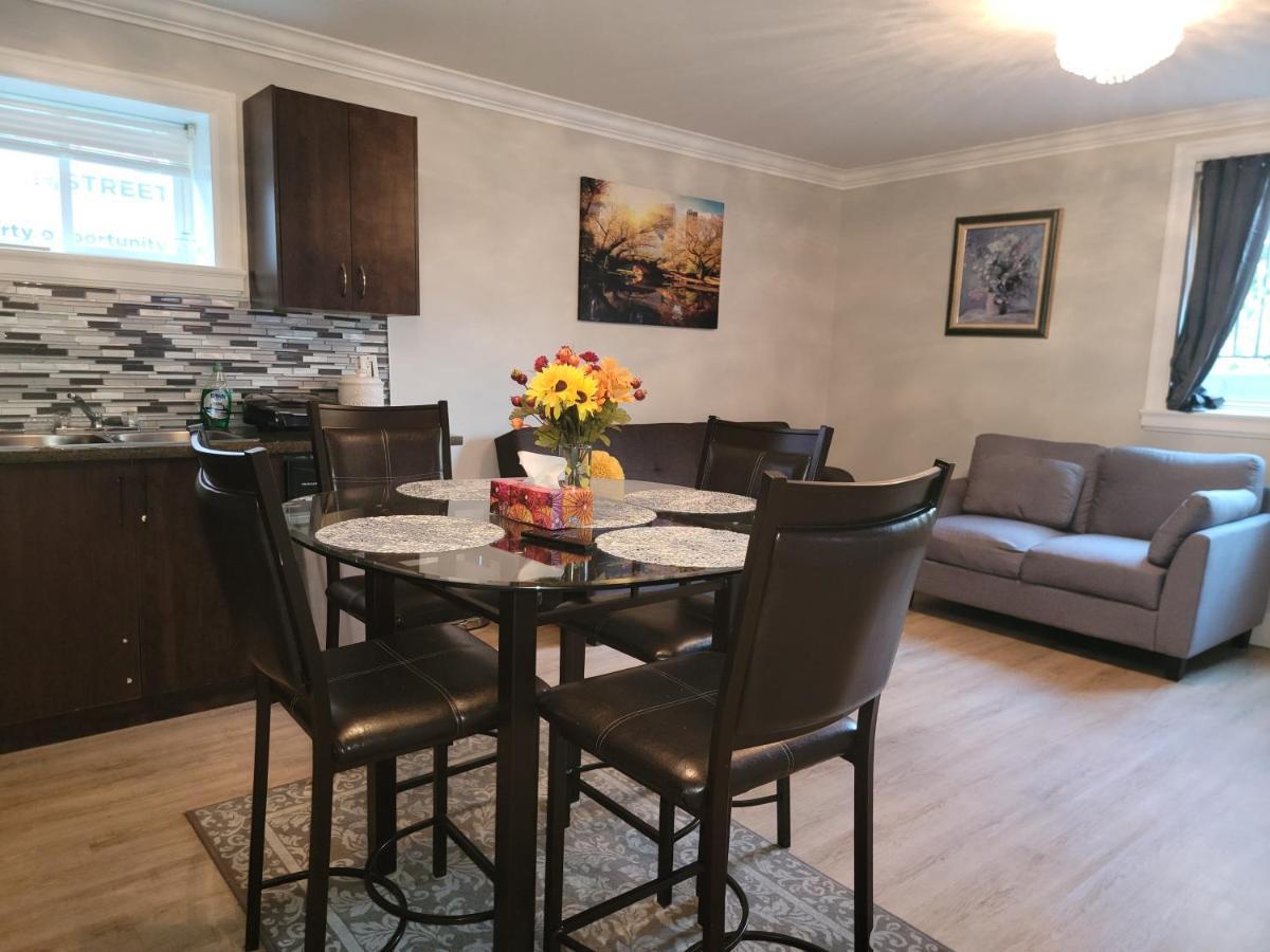 אבוטספורד Oscar Inn & 2Bd Family Suite Or Private Room מראה חיצוני תמונה
