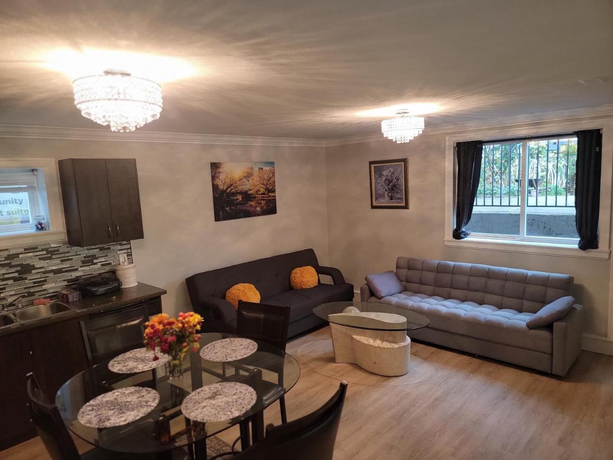 אבוטספורד Oscar Inn & 2Bd Family Suite Or Private Room מראה חיצוני תמונה