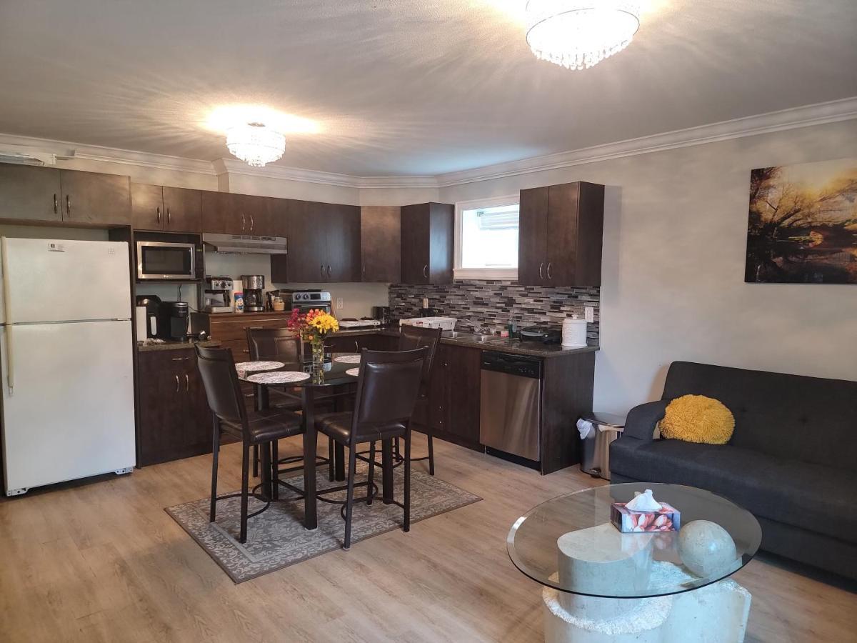 אבוטספורד Oscar Inn & 2Bd Family Suite Or Private Room מראה חיצוני תמונה