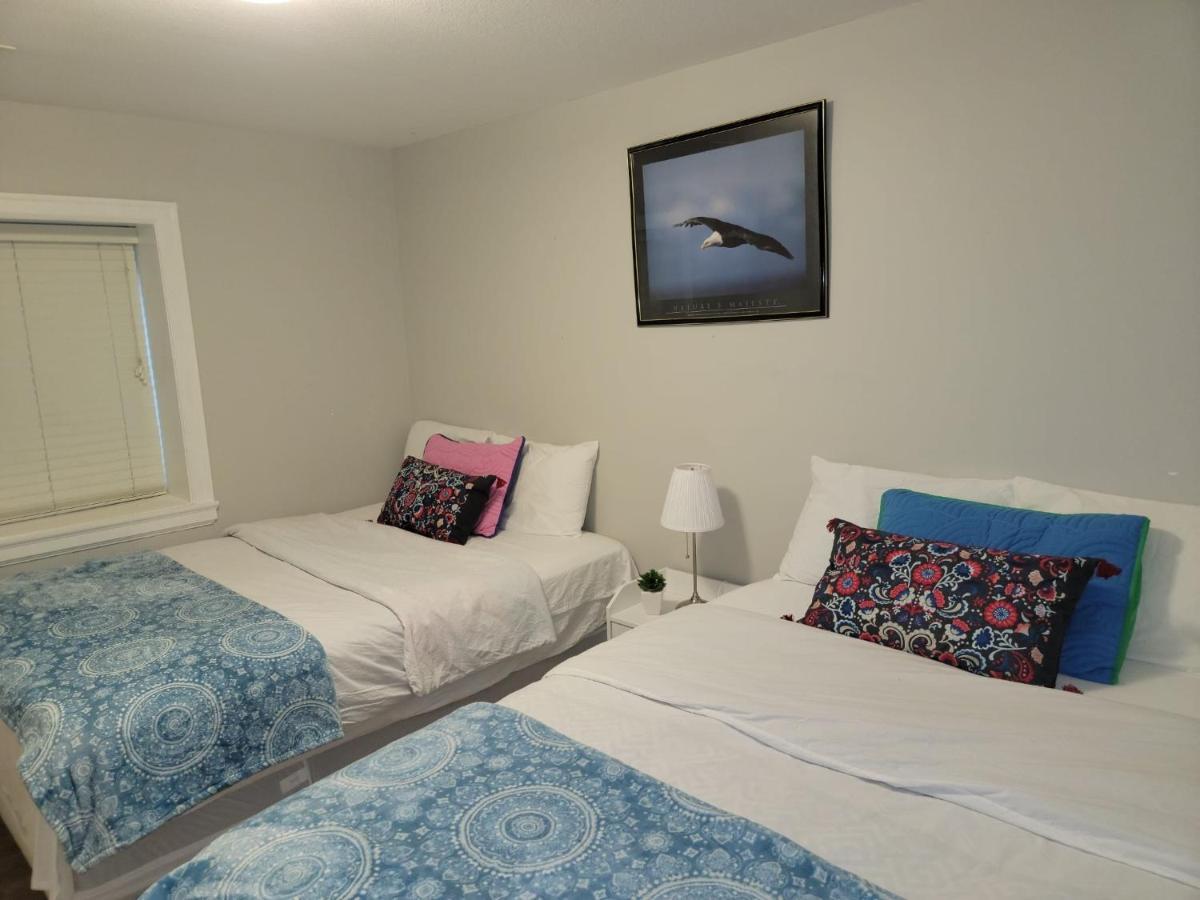 אבוטספורד Oscar Inn & 2Bd Family Suite Or Private Room מראה חיצוני תמונה