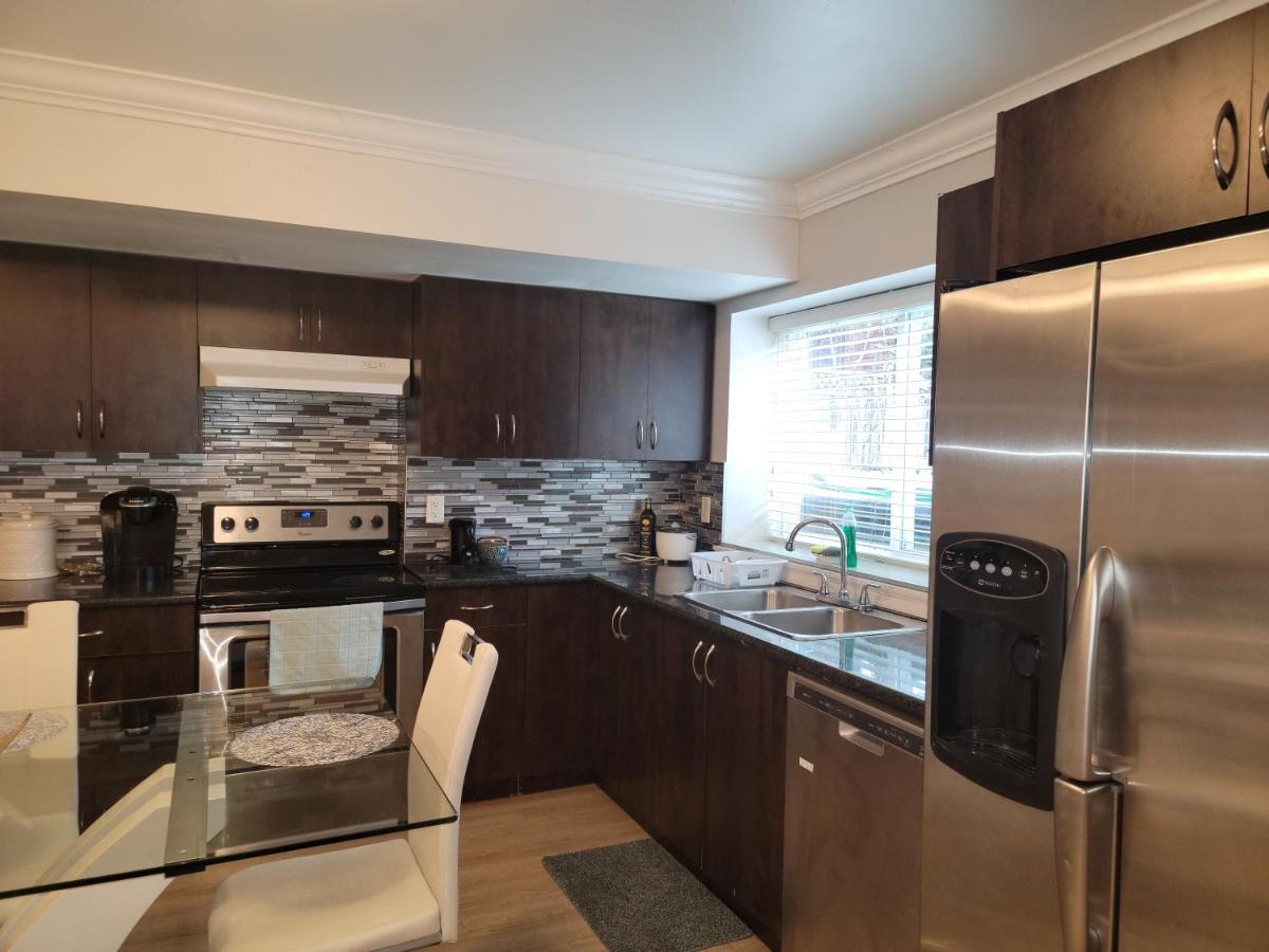 אבוטספורד Oscar Inn & 2Bd Family Suite Or Private Room מראה חיצוני תמונה